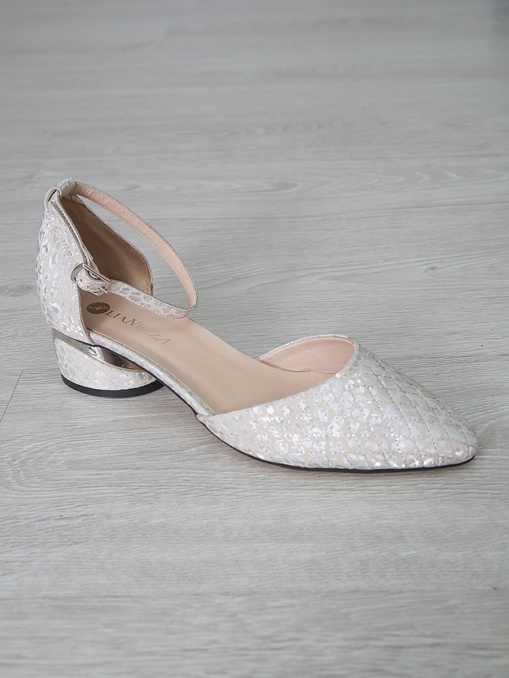 Босоножки женские LIANREZA 06144\310-0414