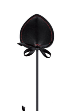 Стек с пуховкой Sweet Caress Feather Whip - 44 см. (Цвет: черный с красным)