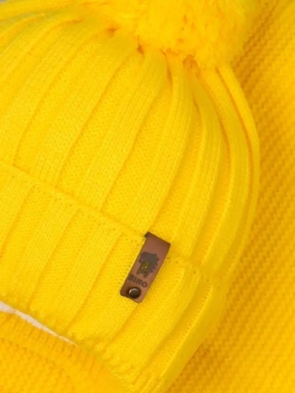 Шапка для мальчика со снудом осенняя