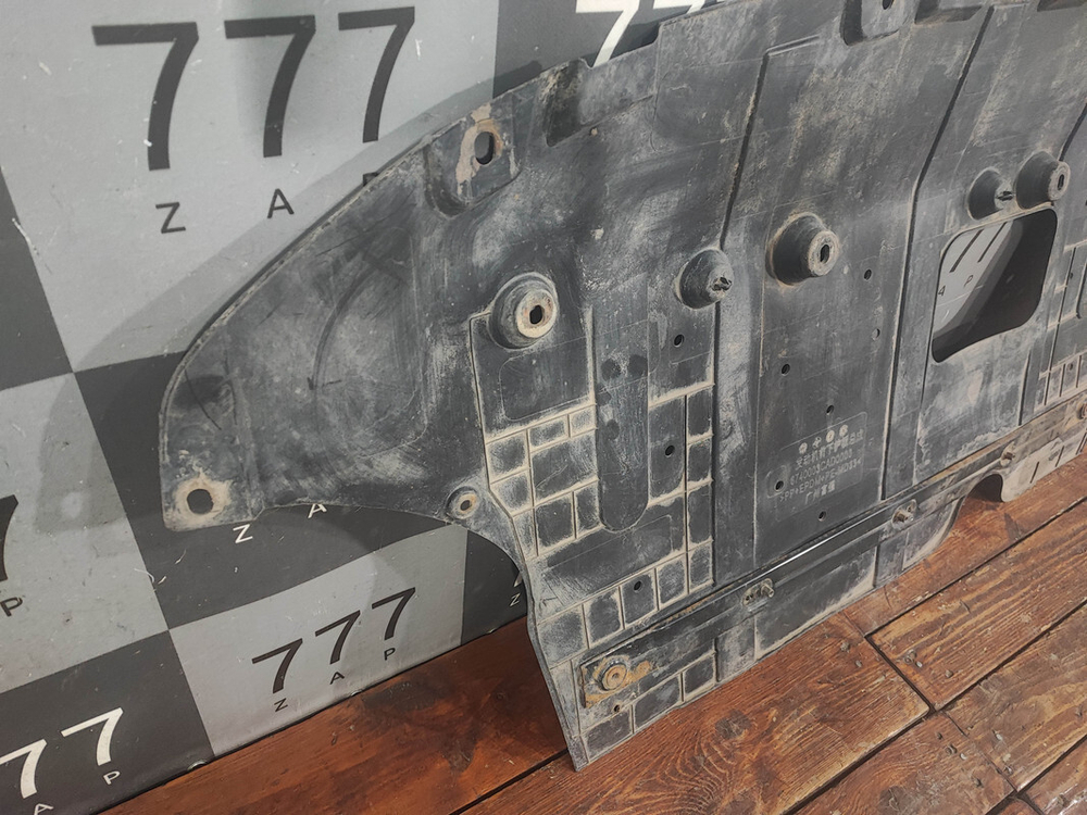 Защита двигателя (пыльник) GAC GS8 1 16-23 Б/У Оригинал 6740003CAD0001