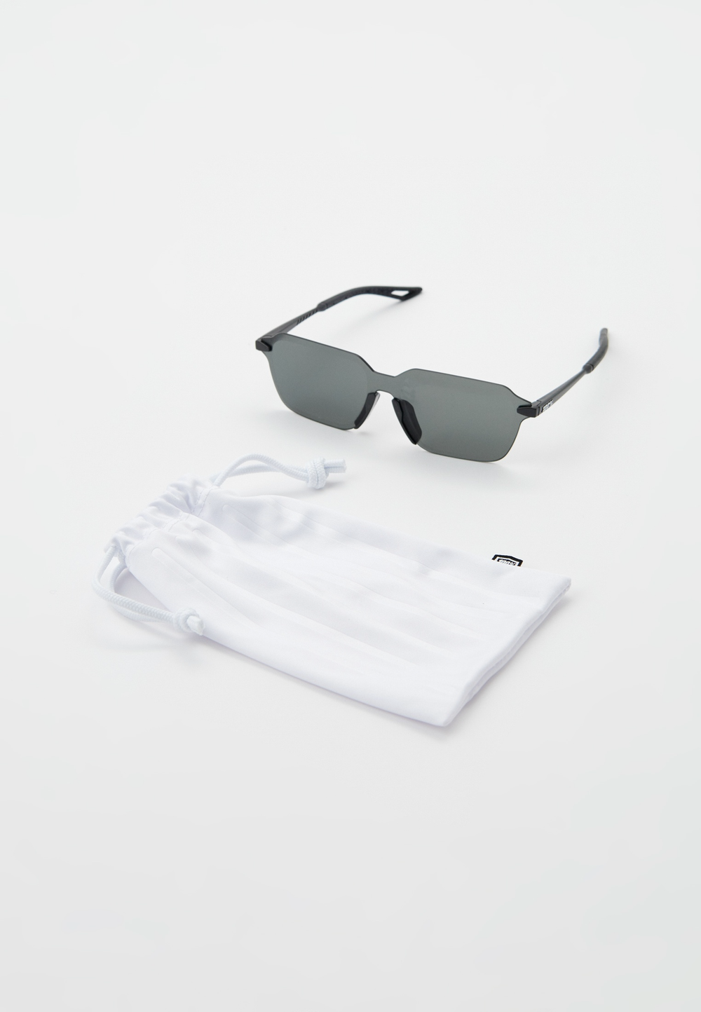 Спортивные очки 100% LEGERE TRAP Gloss Black - Smoke Lens