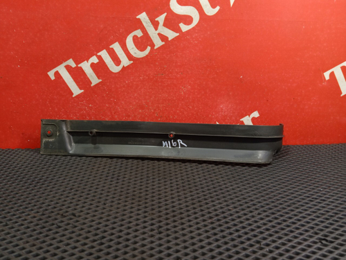 Накладка порога задняя