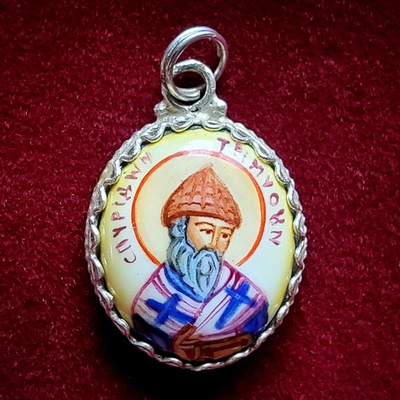 Икона с финифтью Святой Спиридон Тримифунтский кулон ручная роспись