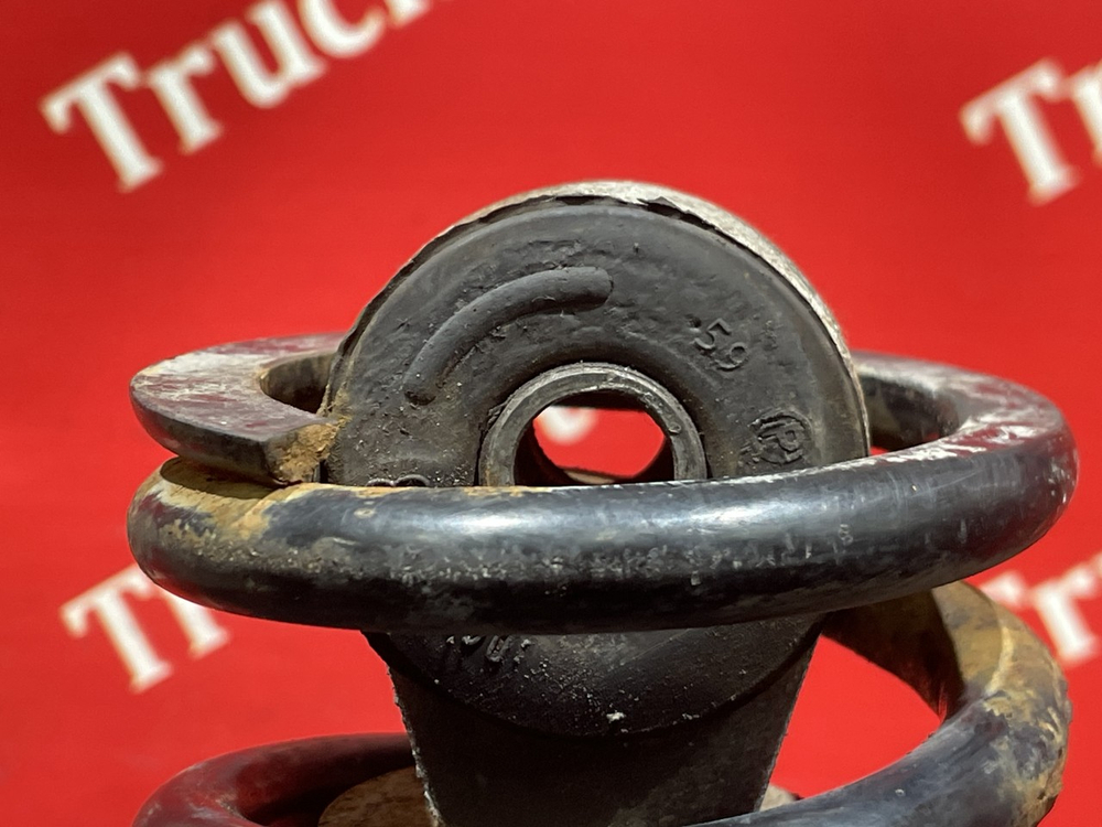 Амортизатор кабины задний