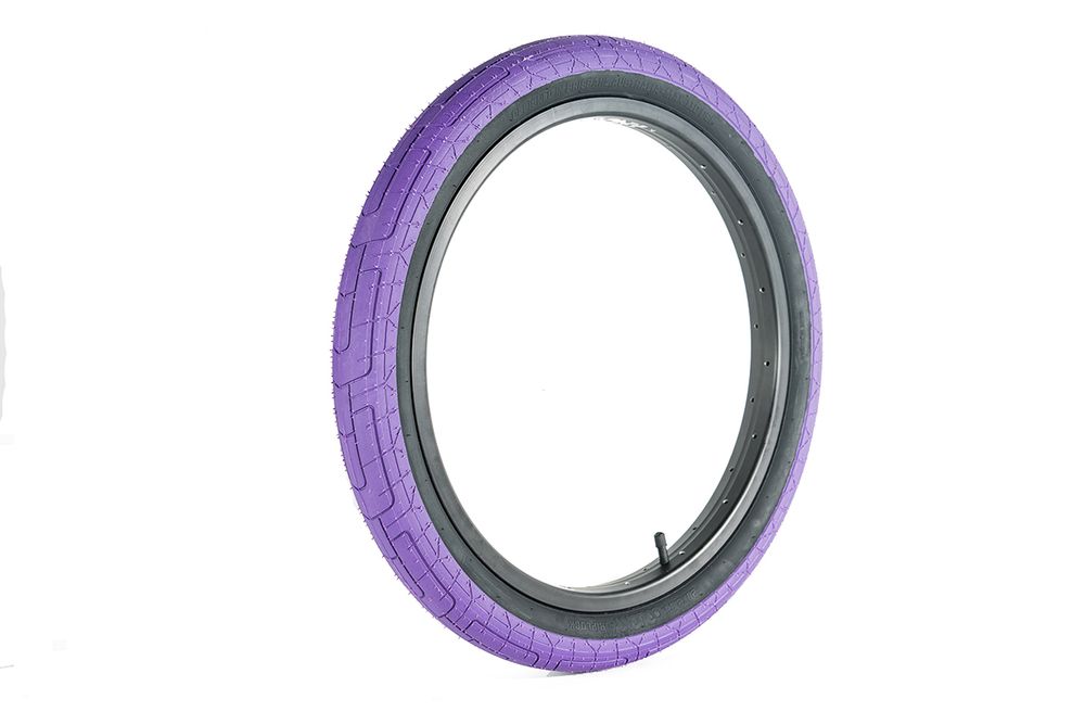 Покрышка 20&quot; Grip Lock Tyre - Steel Bead 20 x 2.2&quot; , цвет Purple Tread / Black Wall, арт. I30-109C COLONY