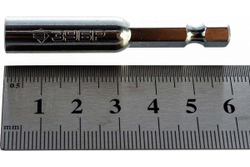 Держатель бит цельный, магнитный  "МАСТЕР", улучшенная центровка, 60 мм Зубр 26713-60