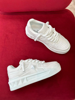 Кроссовки Valentino