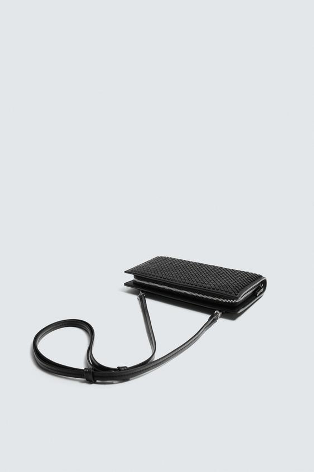 ZARA ПЛЕТЕНЫЙ КЛАТЧ XL, ЧЕРНЫЙ