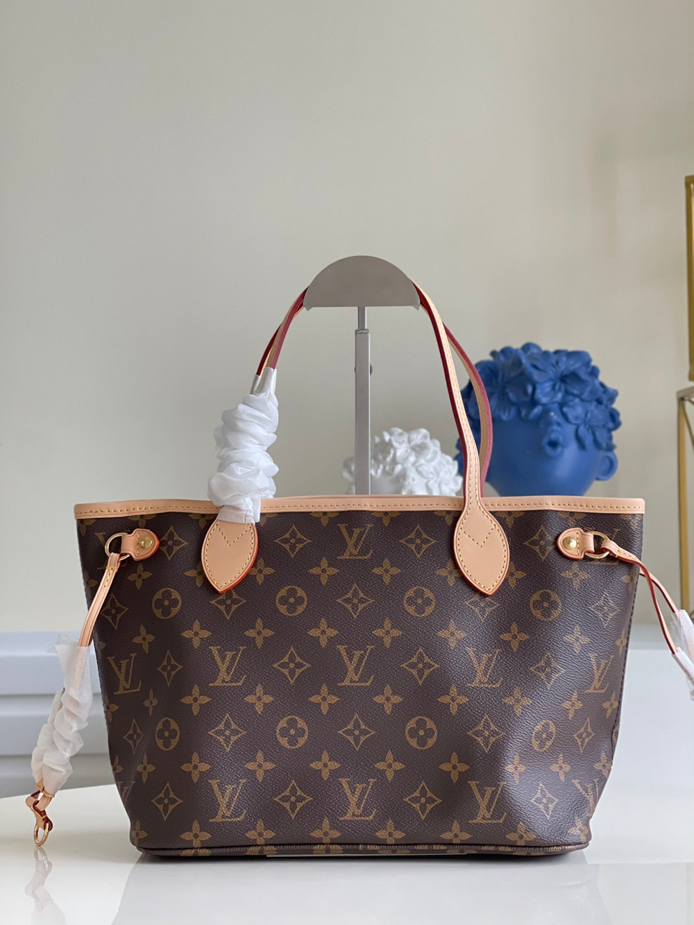 Louis Vuitton Neverfull PM
