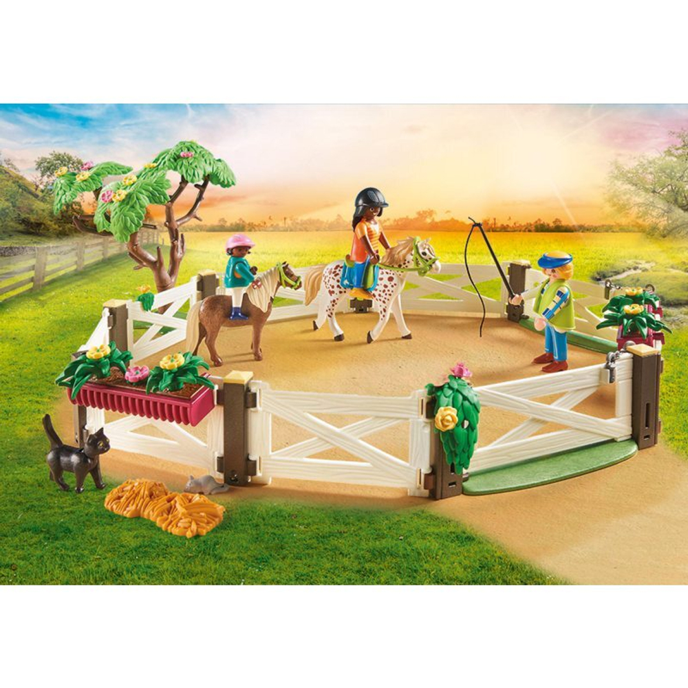 Playmobil - Уроки верховой езды с стойлами для лошадей 70995