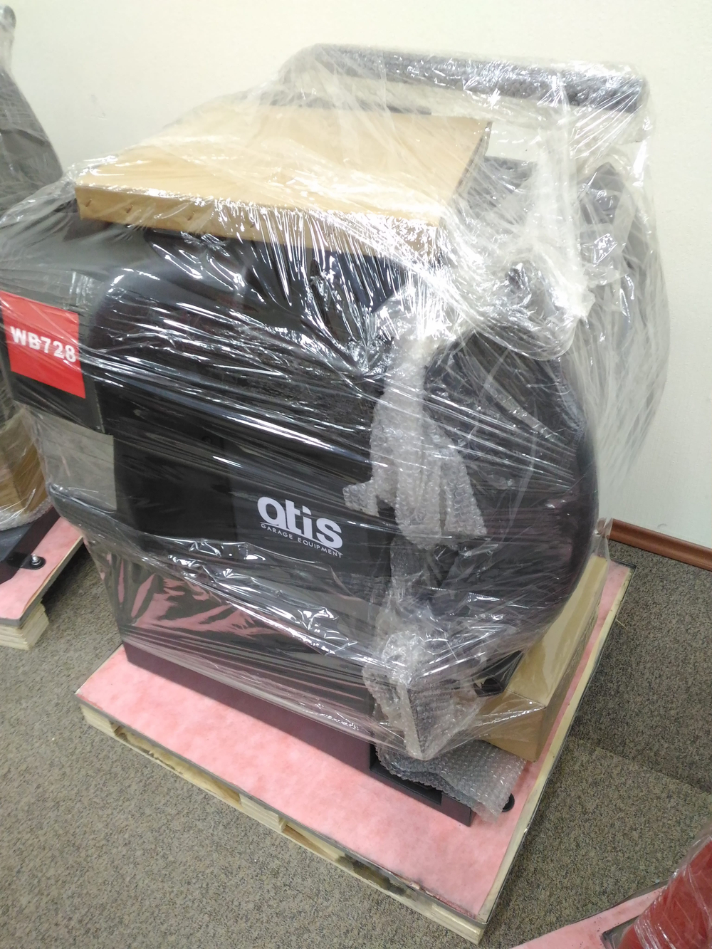 WB728 Балансировочный станок