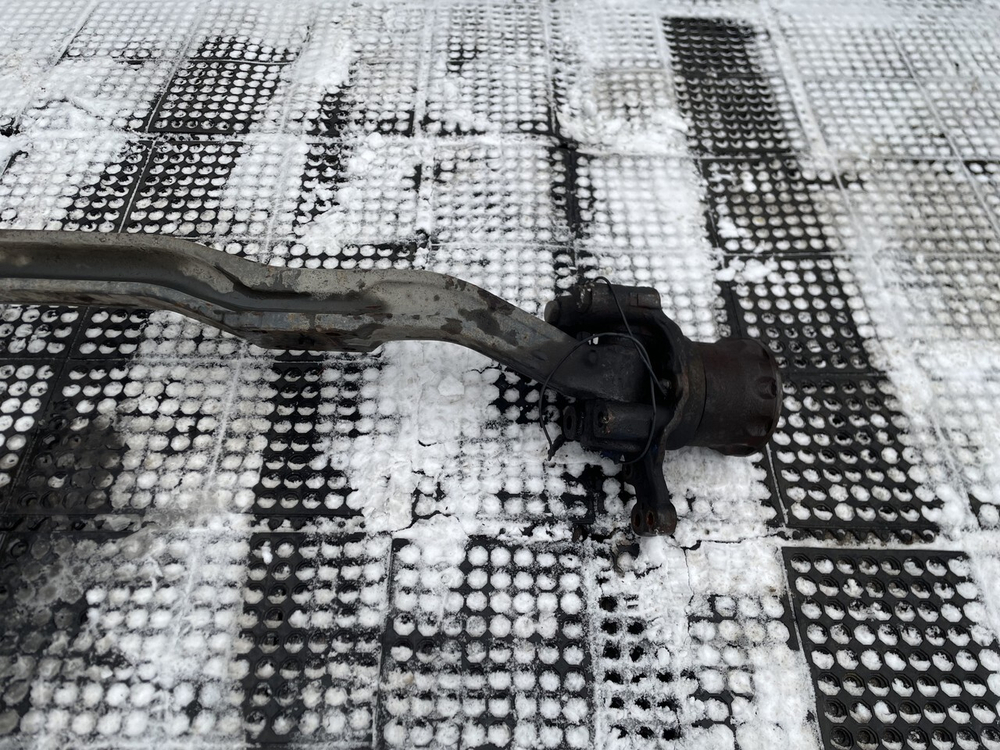 Балка передняя