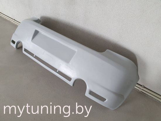 Бампер задний для VOLKSWAGEN Golf IV (97-03), R32 Look