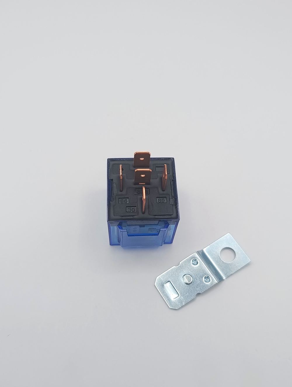 Реле 5-ти контактное, комплект из ДВУХ штук, реле автомобильное 12V 100А с индикатором, с кронштейном, прозрачное