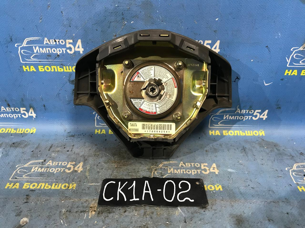 Подушка безопасности водительская MITSUBISHI LANCER 2000