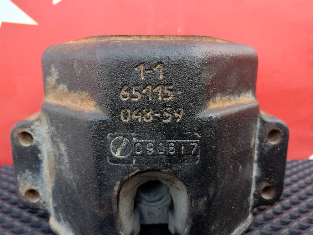 Подушка двигателя задняя