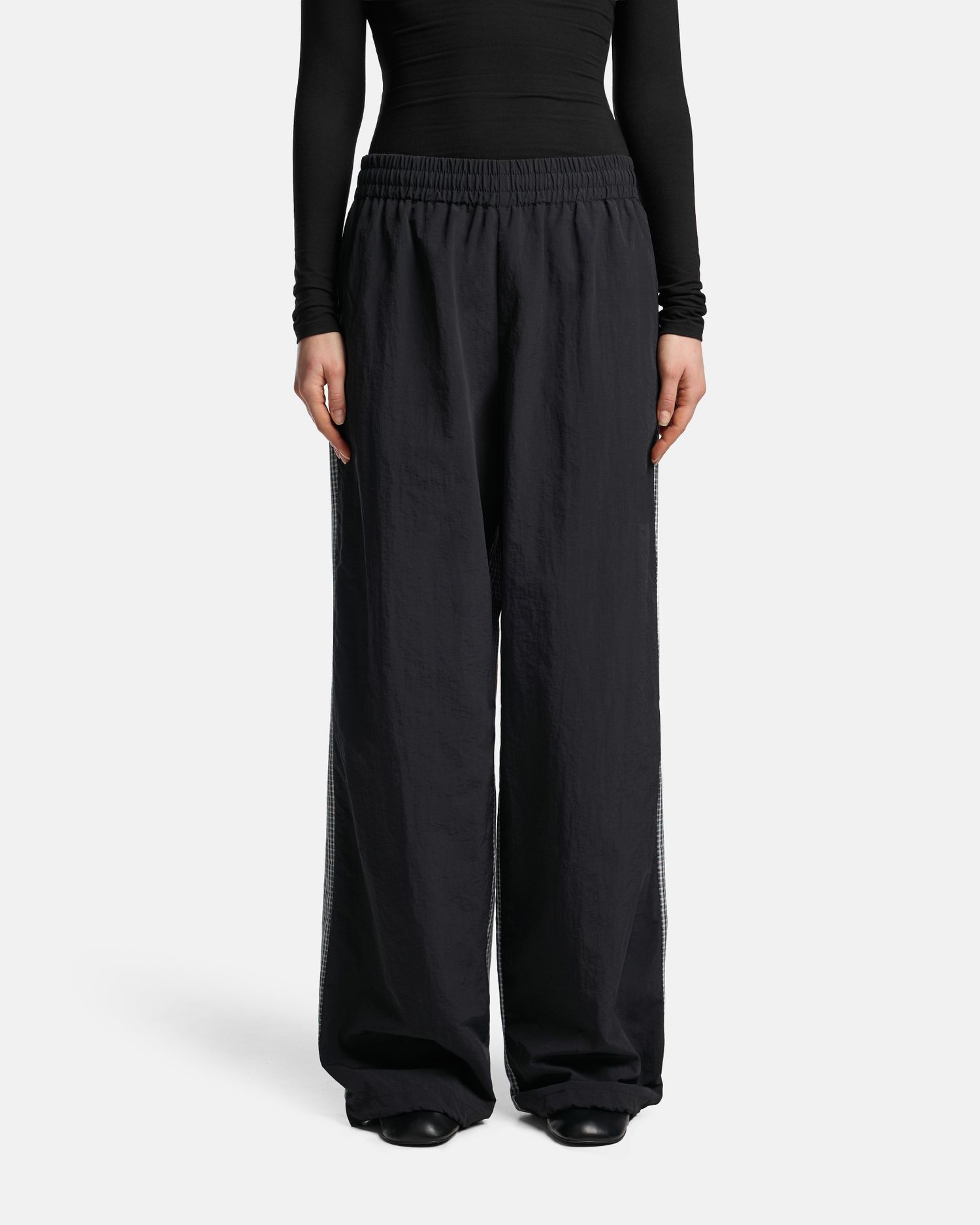 БРЮКИ ИЗ ПЛАЩЕВКИ DOUBLE