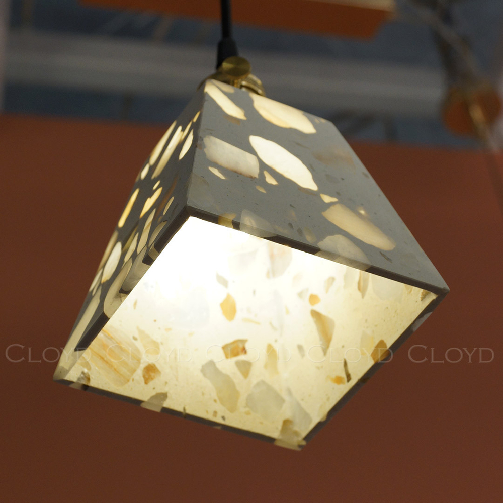 Подвесной светильник Cloyd MATERIA P1 / pyramid - латунь (арт.12182)