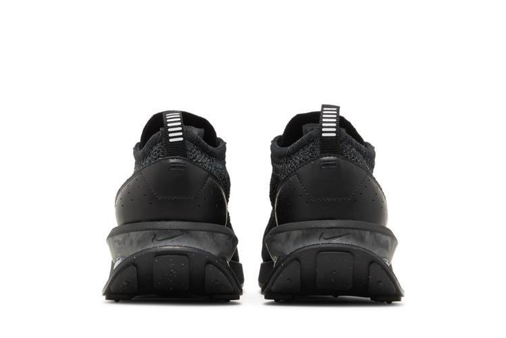 Nike Air Max Flyknit Racer Triple Black Hyper Sneakers