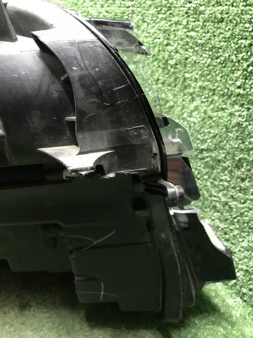 Битая Фара левая VW Teramont (2017-2022) LED