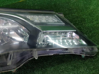 Фара правая Toyota Rav 4 CA40 (2012-2015) ксенон