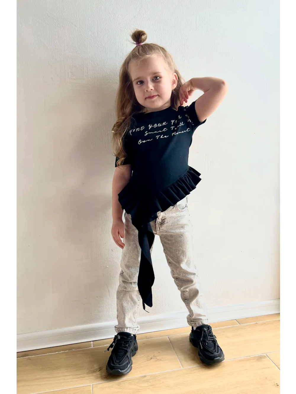 Футболка с воланами