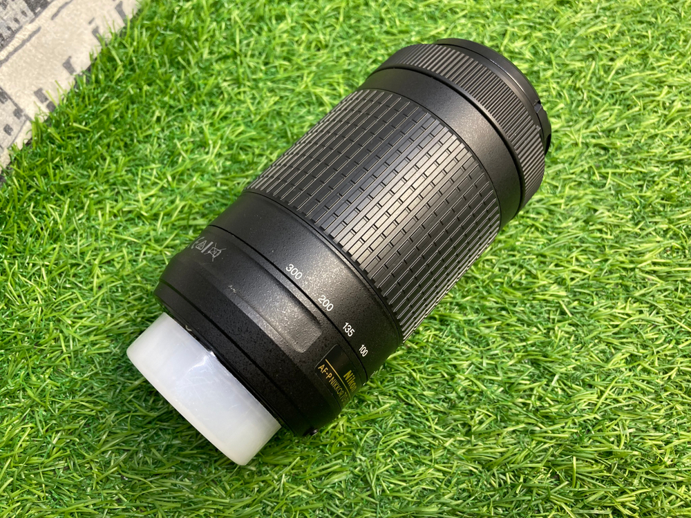 Nikon 70-300mm 4.5-6.3G  Покупка/Продажа