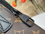 Сумка через плечо Louis Vuitton Quest