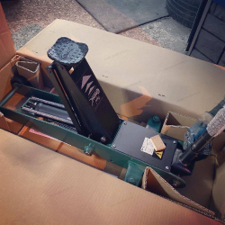 Гидравлический подкатной домкрат г/п 3 т 3T-C Compac