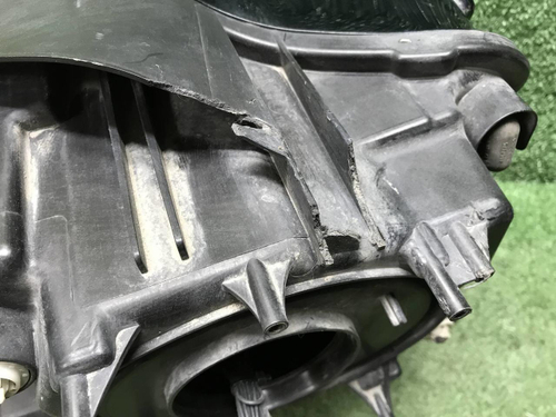Битая Фара правая VW Teramont (2017-2022) LED
