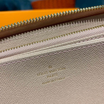 Louis Vuitton Zippy Wallet