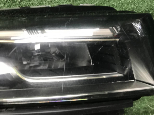 Битая Фара правая Geely Emgrand 2 (2021-н.в.) LED