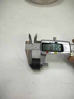 Демпфер с присоской и наружной резьбой М6, тип DS. DR3525185M618