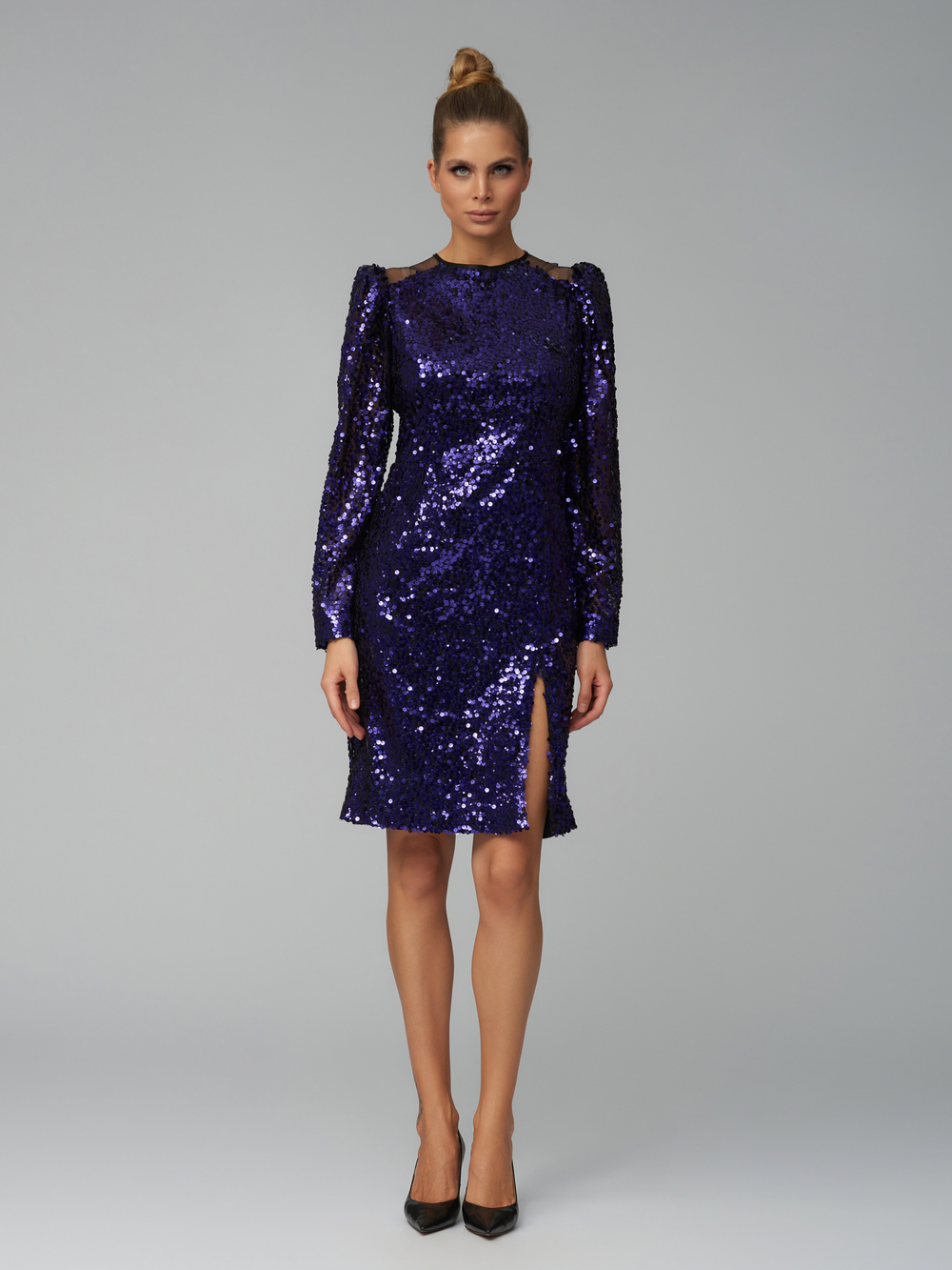 Платье в пайетку 