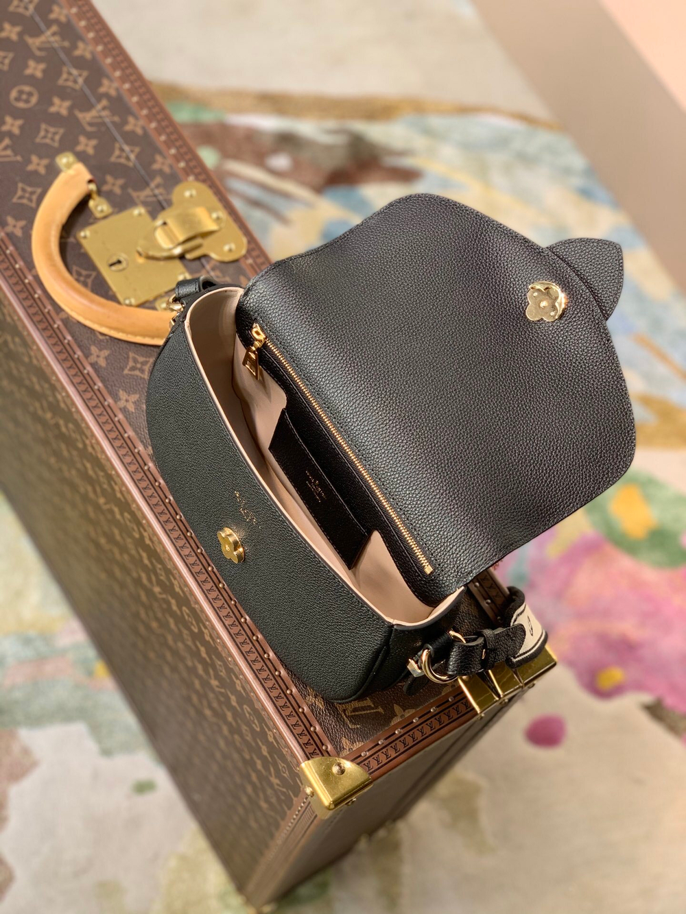 Louis Vuitton Pont 9 Soft MM