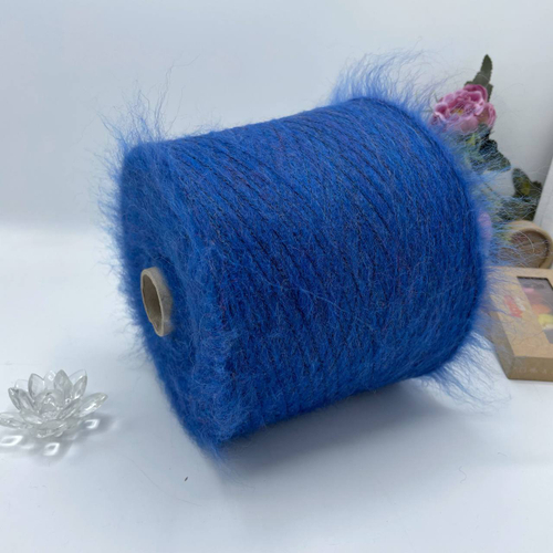 LAGOPOLANE 18% вспушенный меринос 17% полиамид 46% полиакрил 15% нейлон 4% др. волокна