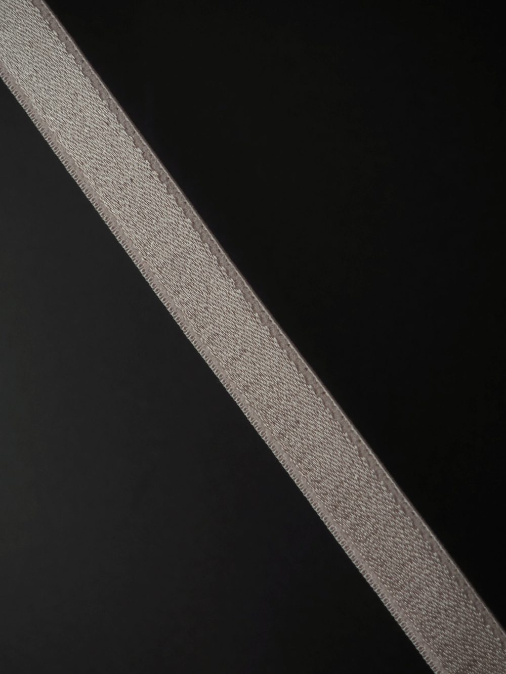 Резинка бретелечная серебристый пион глянцевая ширина 10 мм Lauma (Латвия)