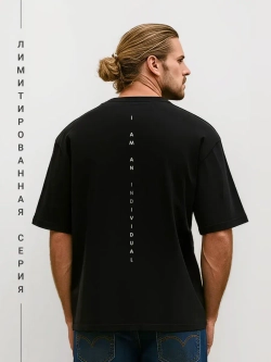 Футболка черная оверсайз с принтом на спине