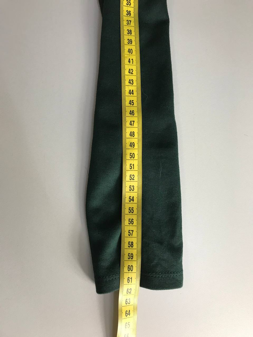 Платье Pull&Bear красивого цвета, маркировка М, визуально на 46 размер