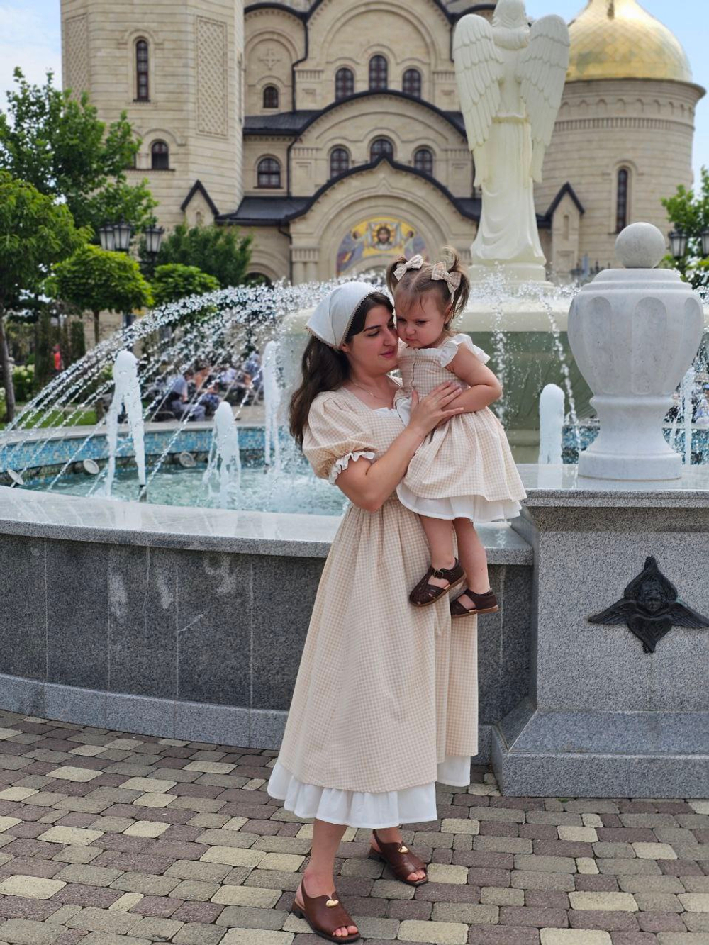 Женский наряд " Мия" с батистовым подъюбником