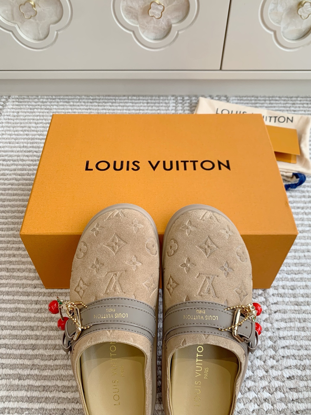 Louis Vuitton Flat Comfort Clog