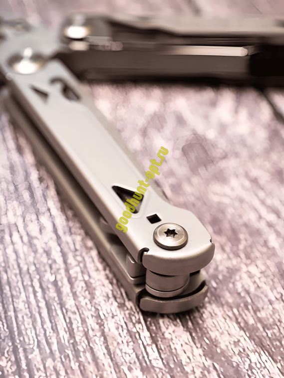 Туристический армейский мультитул 28в1 &quot;Traveler&quot;