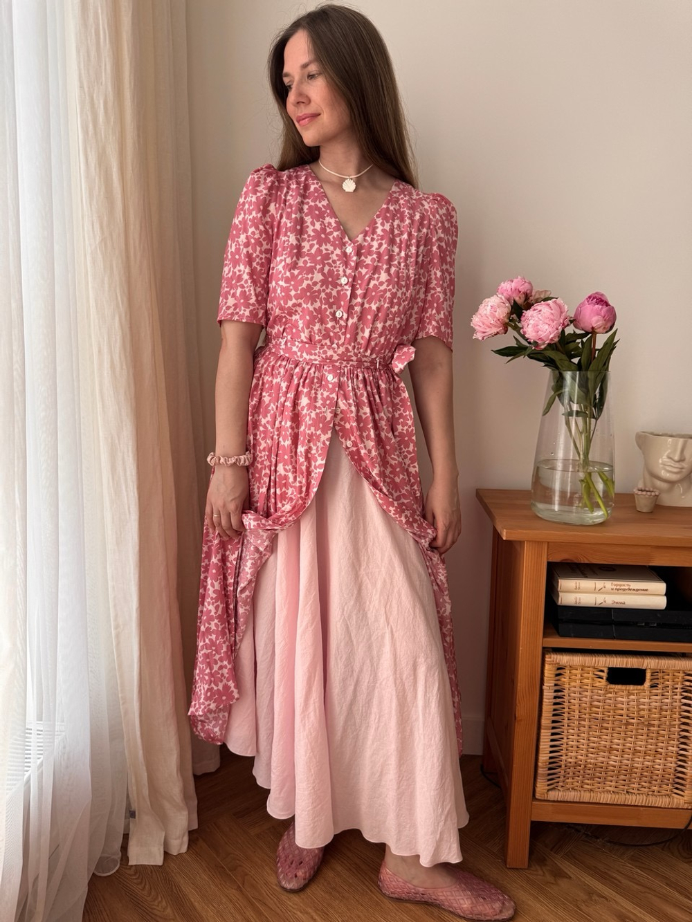 Платье Шарлотта для беременных и кормящих, Пудровый с розовыми цветами