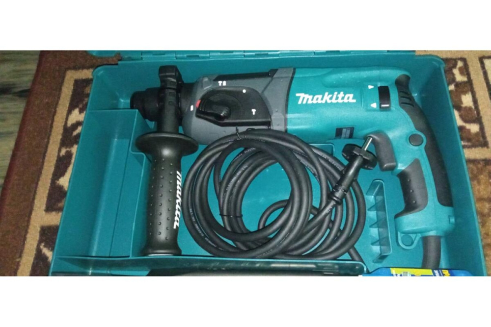 Перфоратор,SDS+,780Вт,3реж,2.7Дж,0-4500у\м,2.6кг,чем,+ набор буров D-00795 Makita HR2470X15