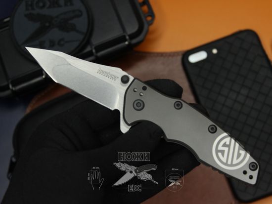 Складной нож Коллекционный Kershaw Shield (SIG SAUER) 3920SIG c клинком из стали 8Cr13MoV, рукоять Stainless Steel
