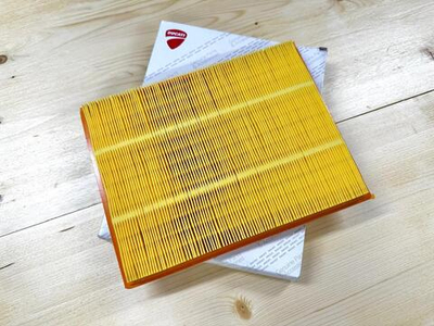 Ducati Воздушный фильтр Monster S4R / 400 / 620 / 695 / 800 / 996  42610111A