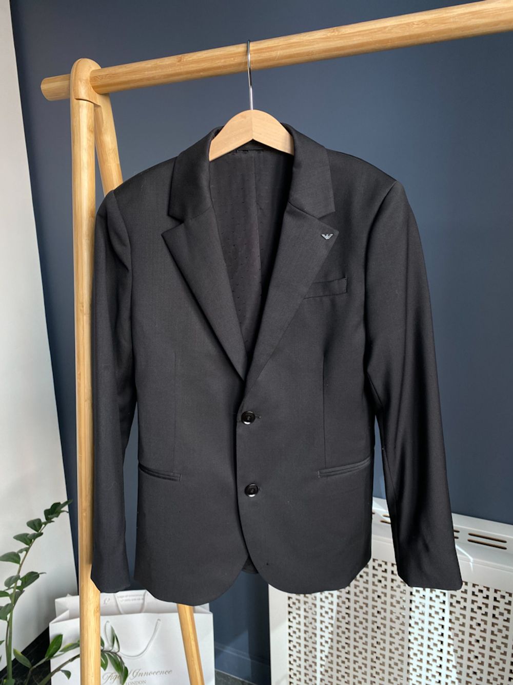 Новый шерстяной пиджак Armani, 146