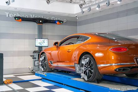 Цена на ТехноВектор (7202 TAS) стенд сход-развал 3D