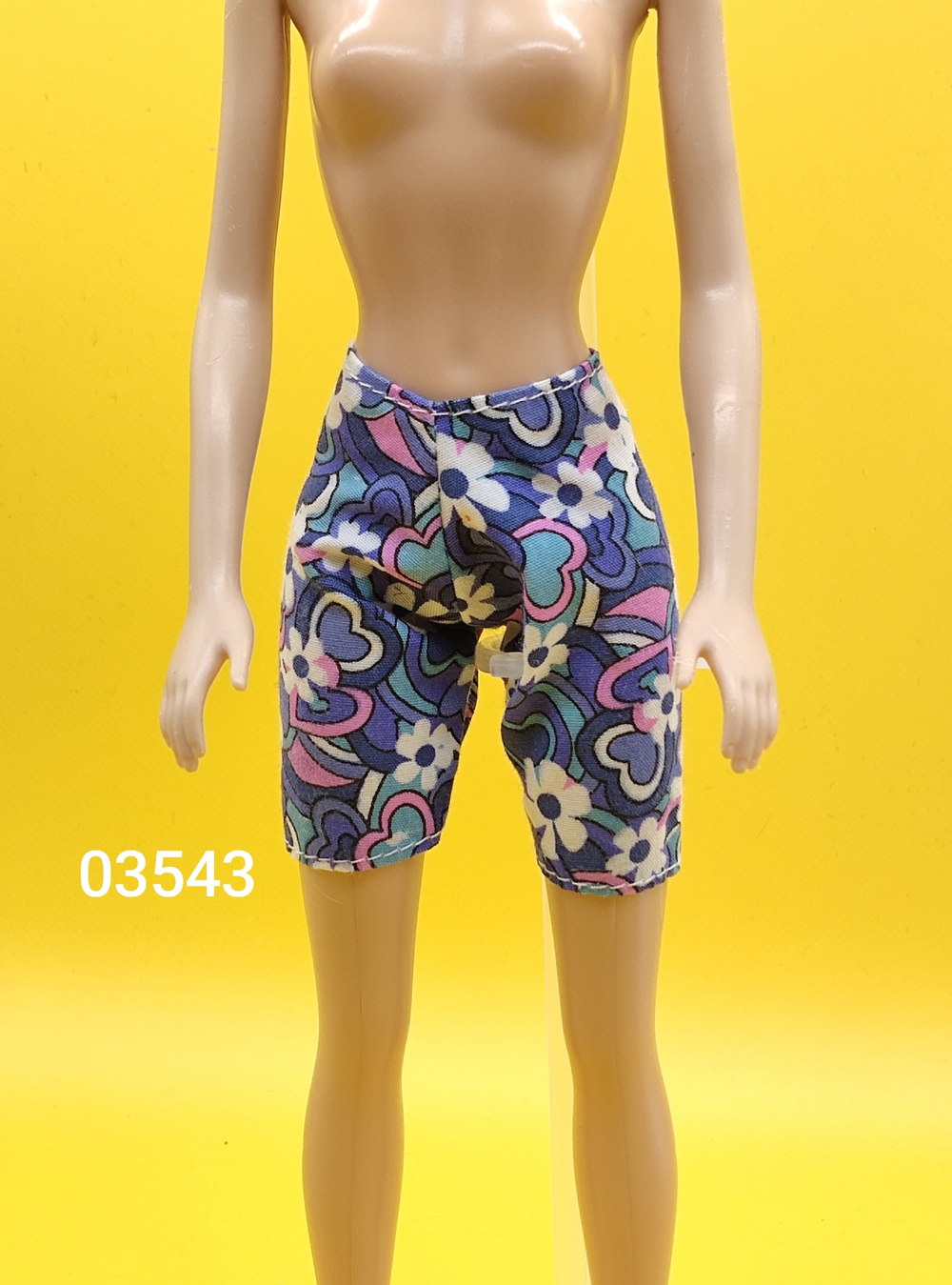 Одежда для куклы Барби винтаж шорты 03543