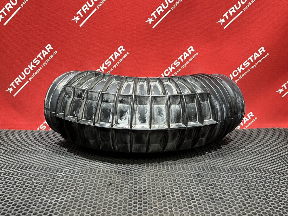 Патрубок воздушного фильтра 2019г